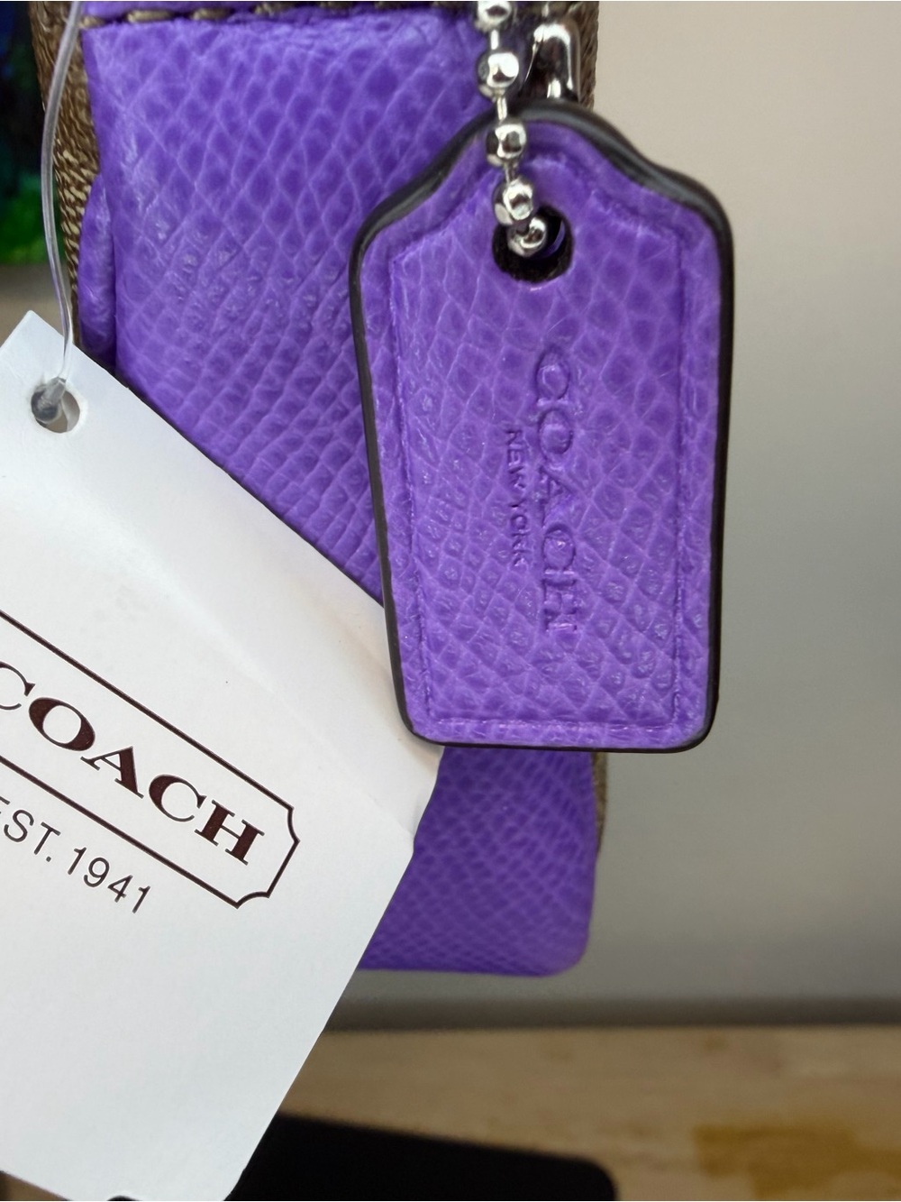 Coach Signature Canvas Wristlet in Purple Trim NWT - Picture 4 of 9